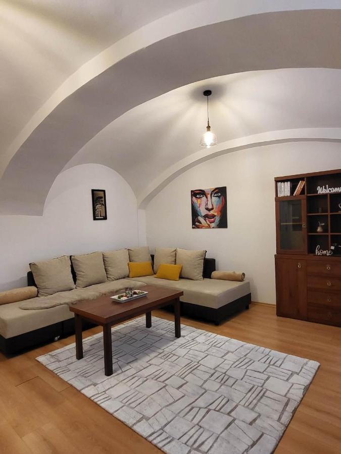 Downtown Romantic Székesfehérvár المظهر الخارجي الصورة